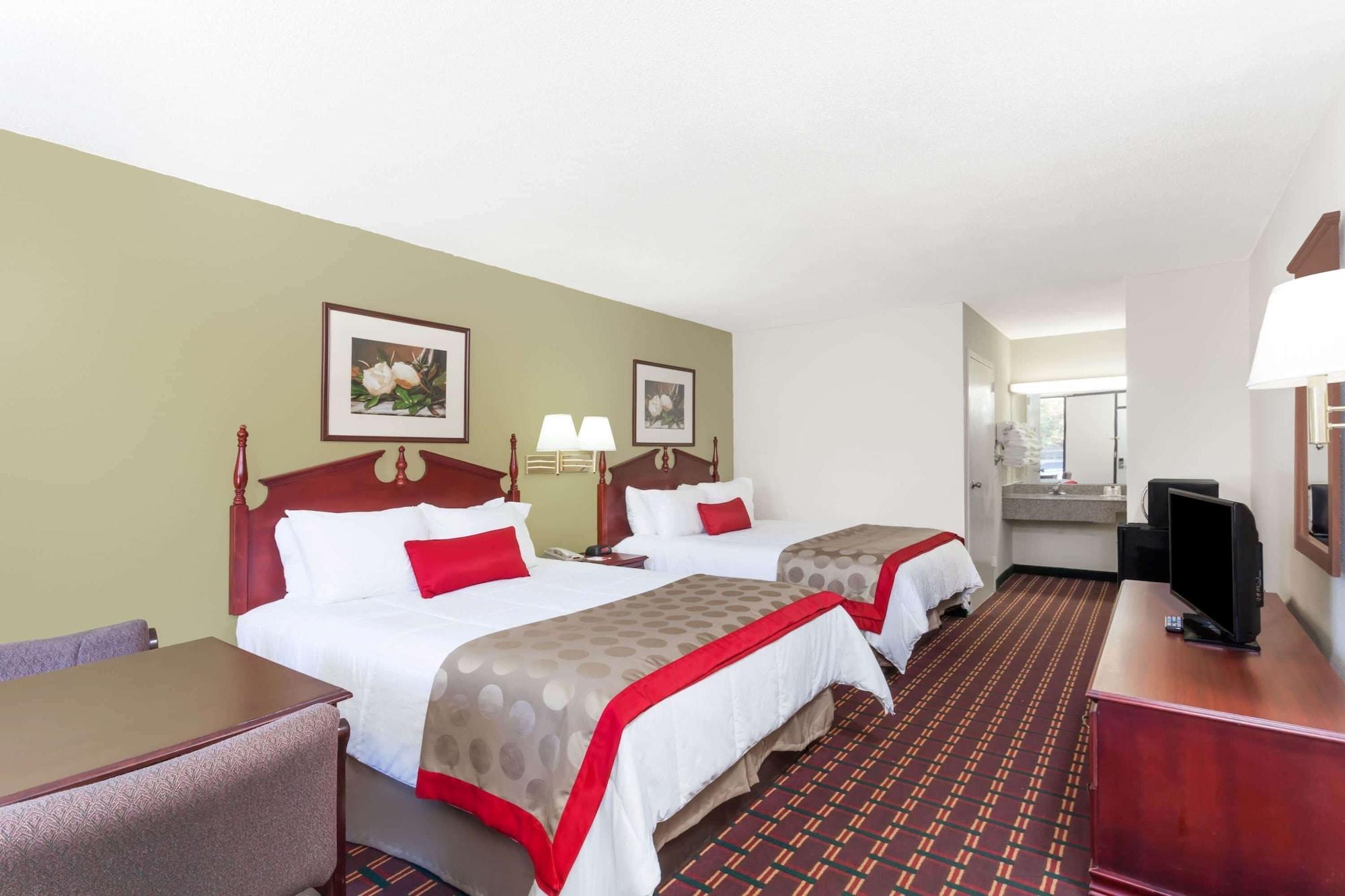 Travelodge By Wyndham 2*
