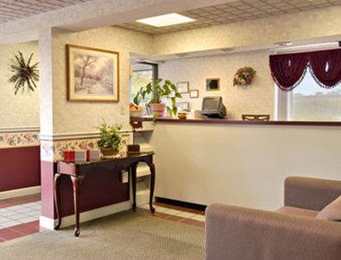 Travelodge By Wyndham Clarksville